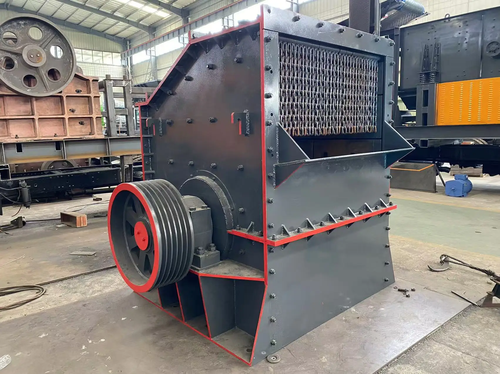 Low cost high capacity box crushers are sold for quarrying rock square box crushers