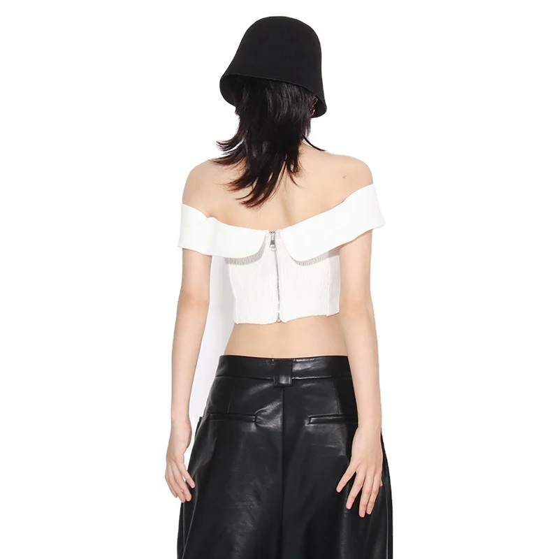 TWOTWINSTYLE Elegant Patchwork Appliques Vest Sleeveless Backless Slimming Vest For Women