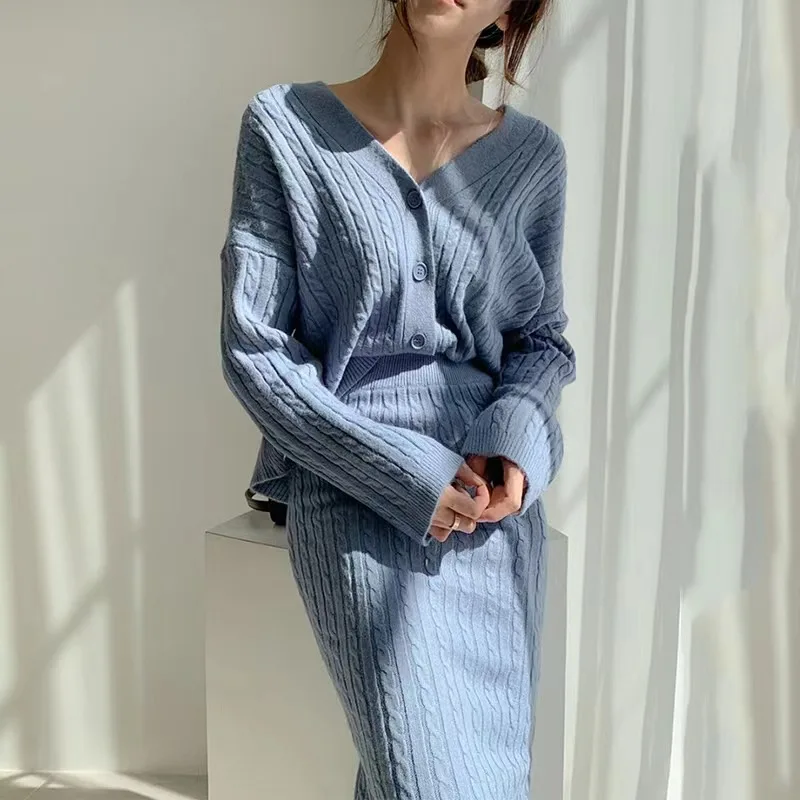 2024 Autumn knit set short knitted cardigan top and slim dress knit two-piece set for women