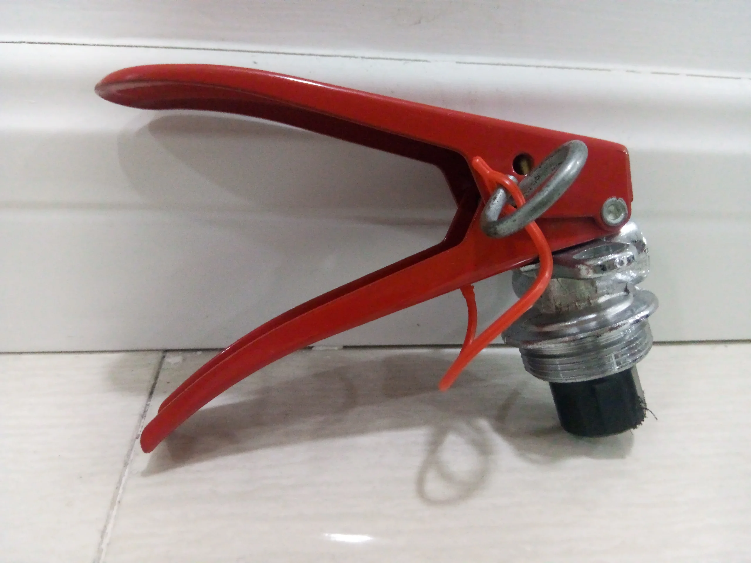 ABC Powder Fire Extinguisher Valve for Safety Protection