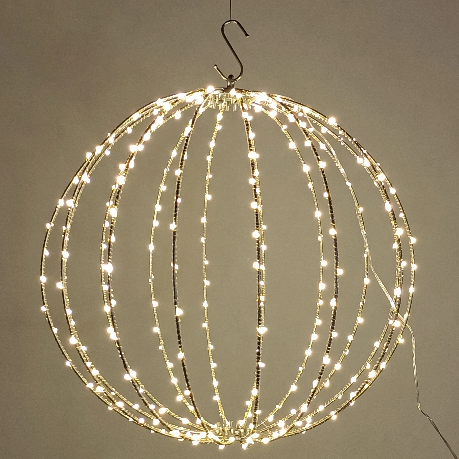 Customized outdoor LED magic lighting ball 3D LED Christmas ball String Lights Hanging lights for home outdoor decor