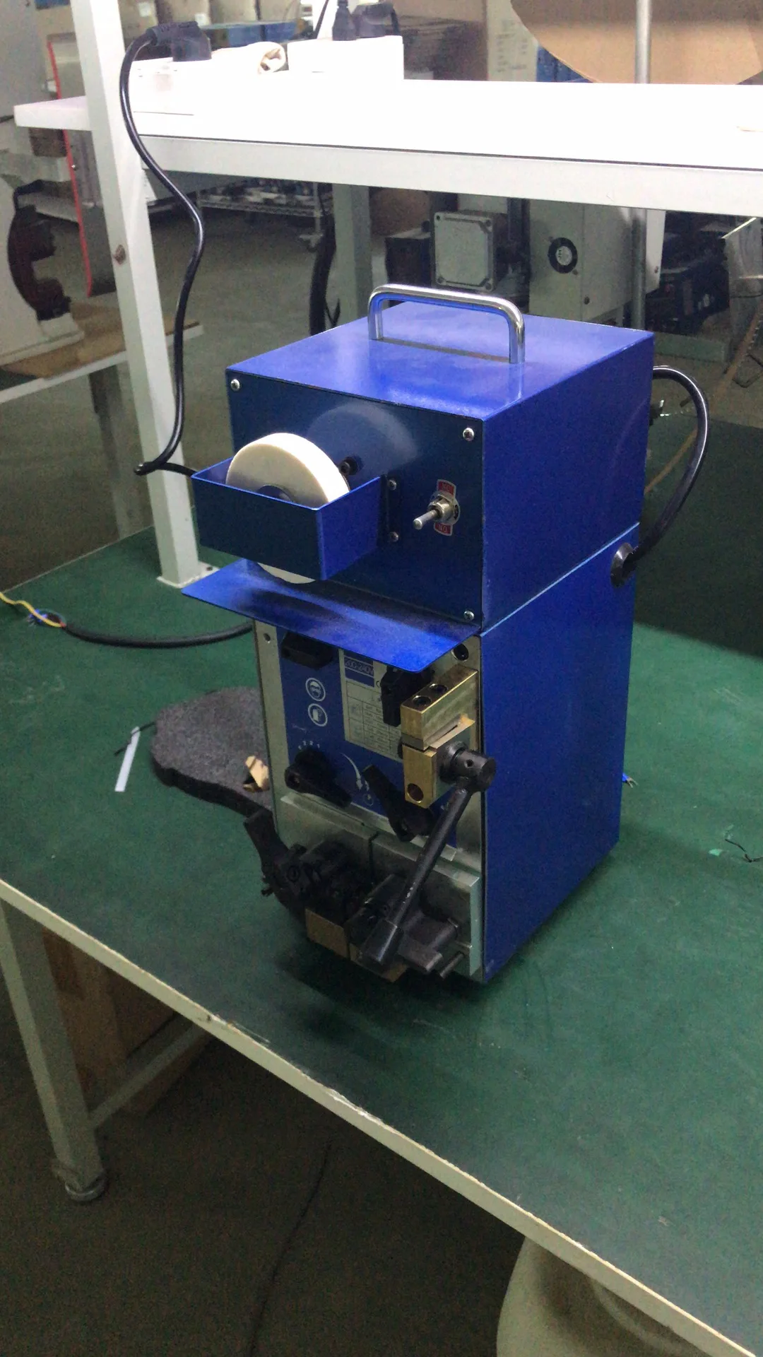 Ideal BSS Series Flash Butt Welding machine for band saw blades up to 25 mm width