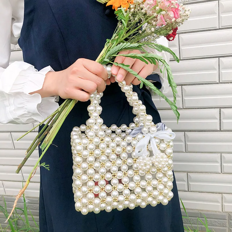 New Arrival Elegant Pearl Handle Acrylic Box Inside Handmade Pearl Bead Clutch Bag beaded Clutch Bag Purse Handbag