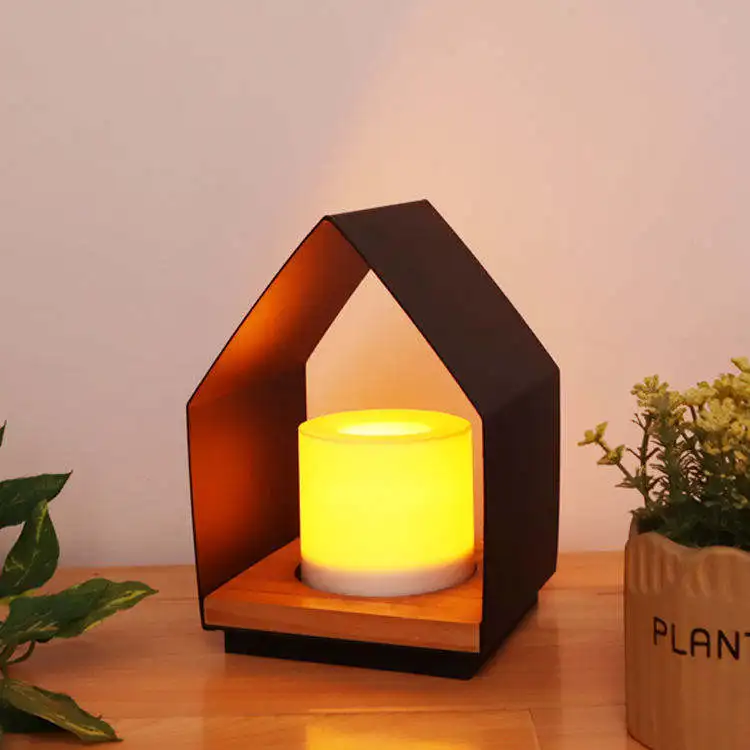 2024 Cheap price Large size cottage shape black Iron battery powered electronic candle table decor lights