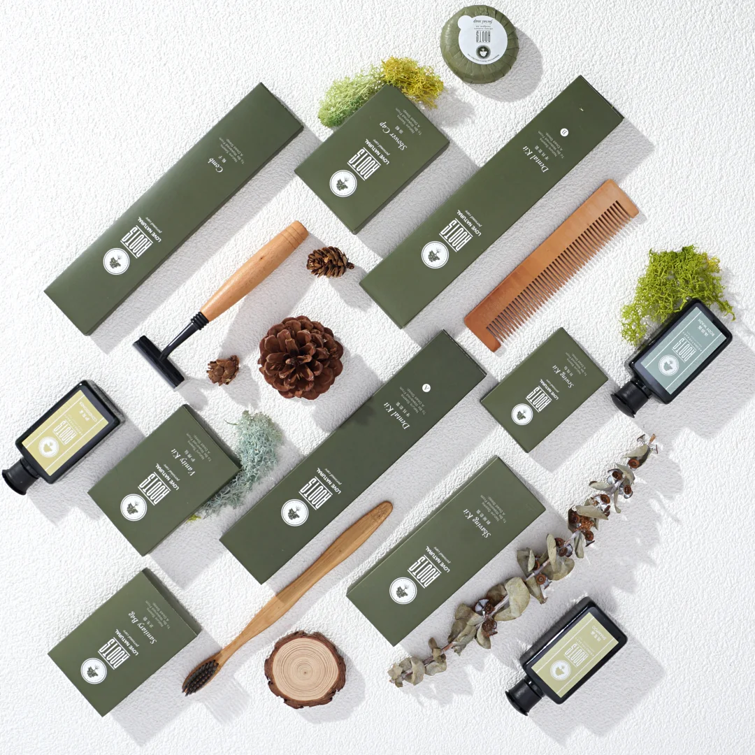 Wholesale Luxury 5 Star Colored Hotel Room Amenities Set Eco Friendly Disposable Toiletries Set