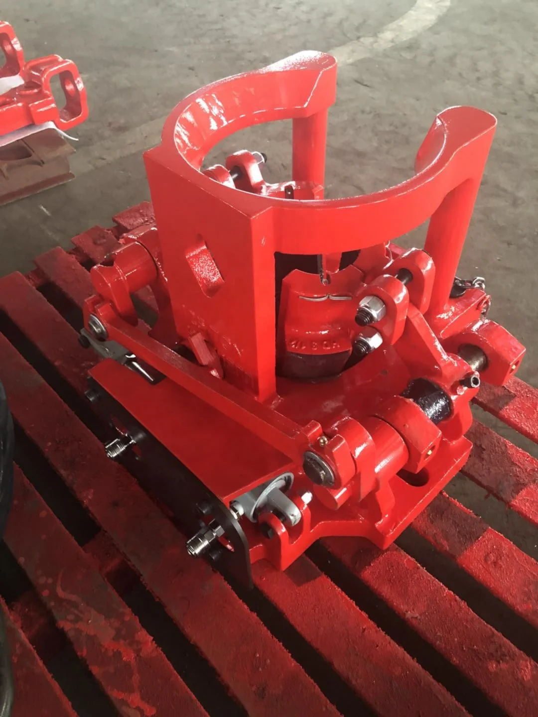 2022 High quality  API 7K 80T/120T pneumatic spider C,CHD tubing spider slip body spider inserts