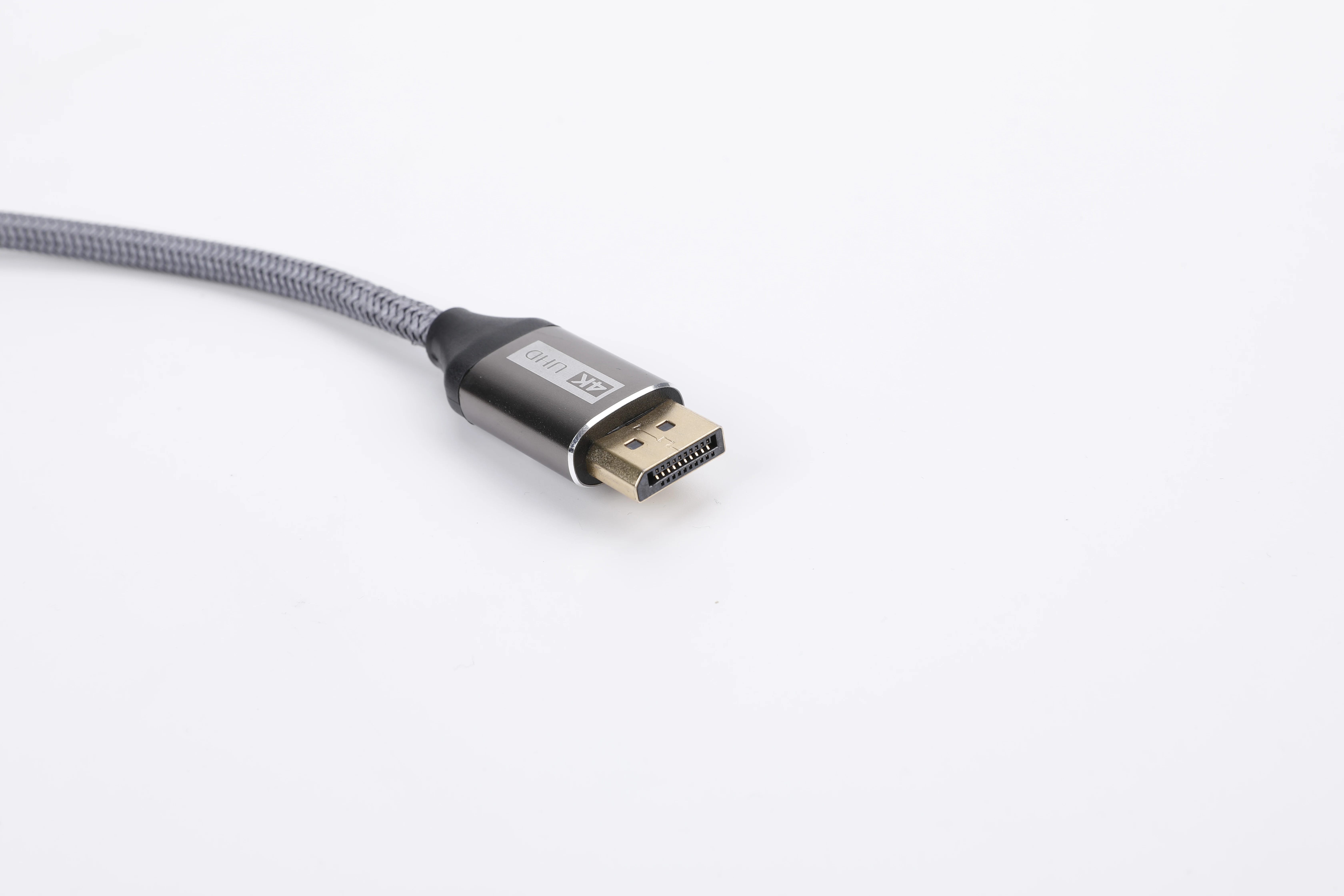 Hot Sale Gold Plated Oxygen Free Copper Black Aluminium Shell Displayport 1.4 Male to Male Monitor 8k Cable
