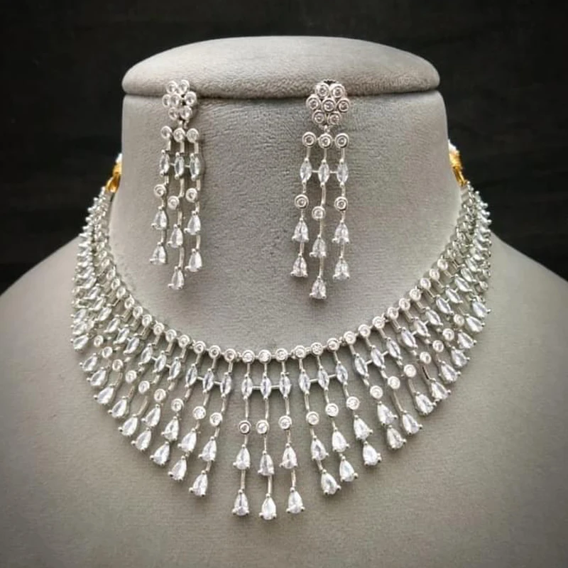 Emmaya Luxury Water Drop Element Green Stone CZ Necklace Earrings Customized Bridal Fine Jewelry Sets For Women Wedding Party