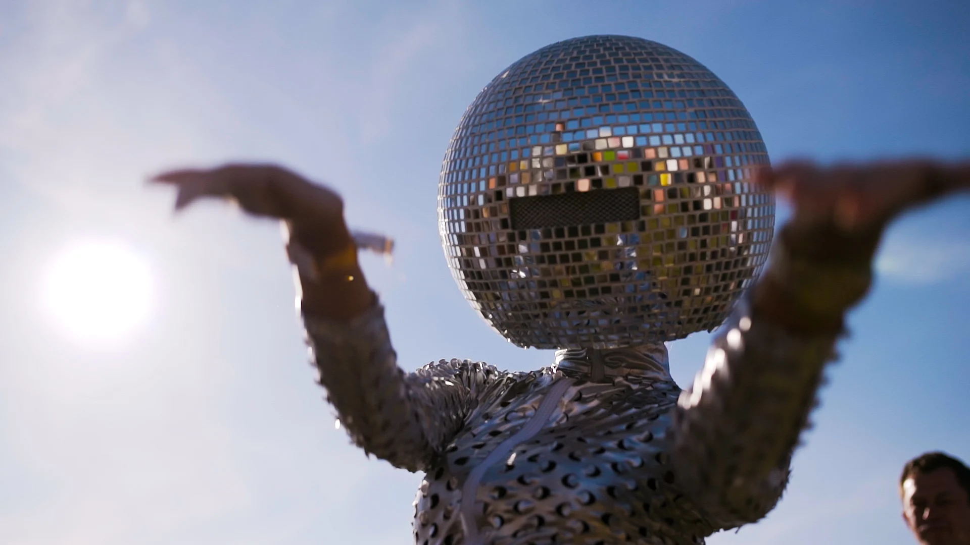Mirror disco ball night club stage dj light gold mirror Interactive props helmet for decor and