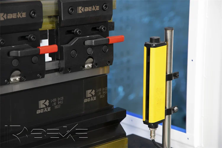 Bending Machine Hydraulic Cnc Sheet Folding Machine With Sheet Metal