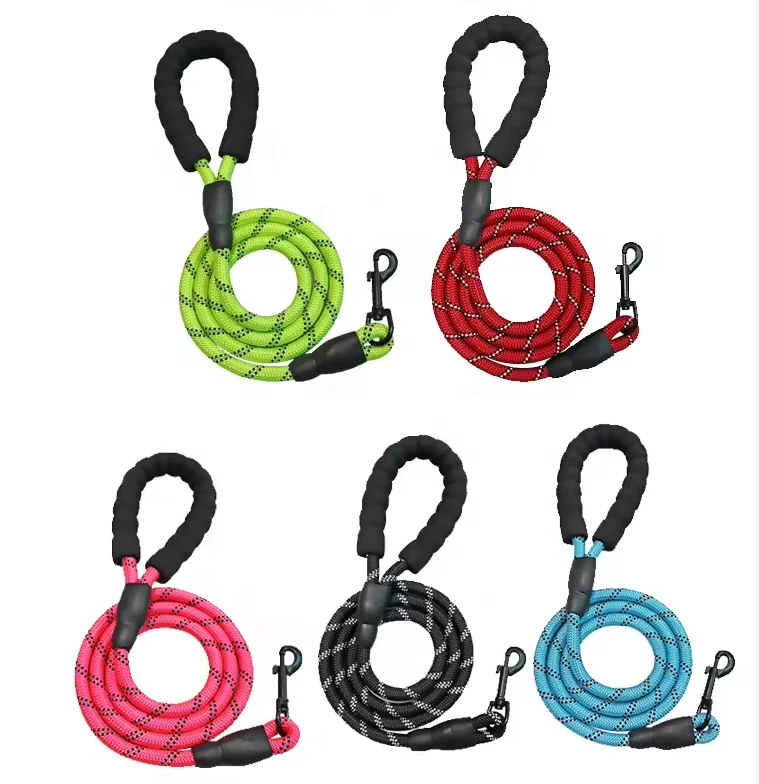 Reflective pet leashes for dogs lightweight outdoor running reflective pet dog nylon leash lead traction rope with metal hook