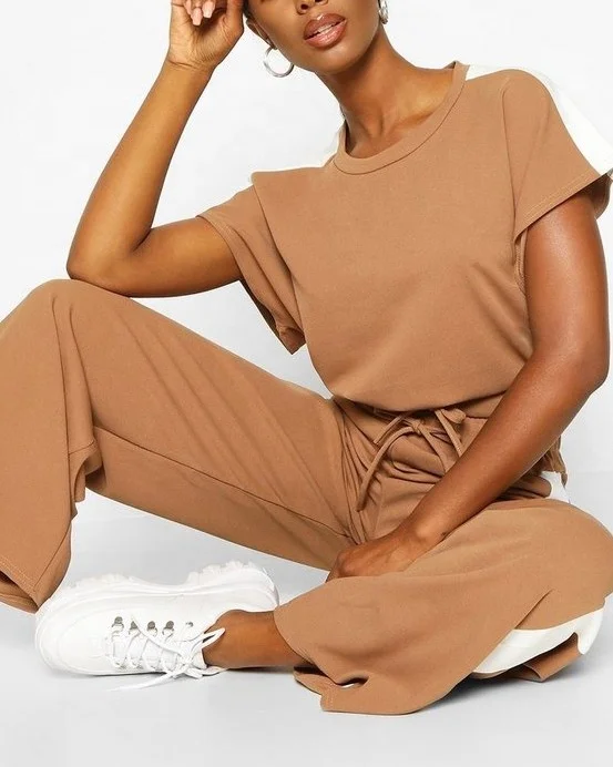 Wholesale Womens Camel Colour Block Short Sleeve T shirt+Pants Athleisure 2 Pieces Set Casual Tracksuit