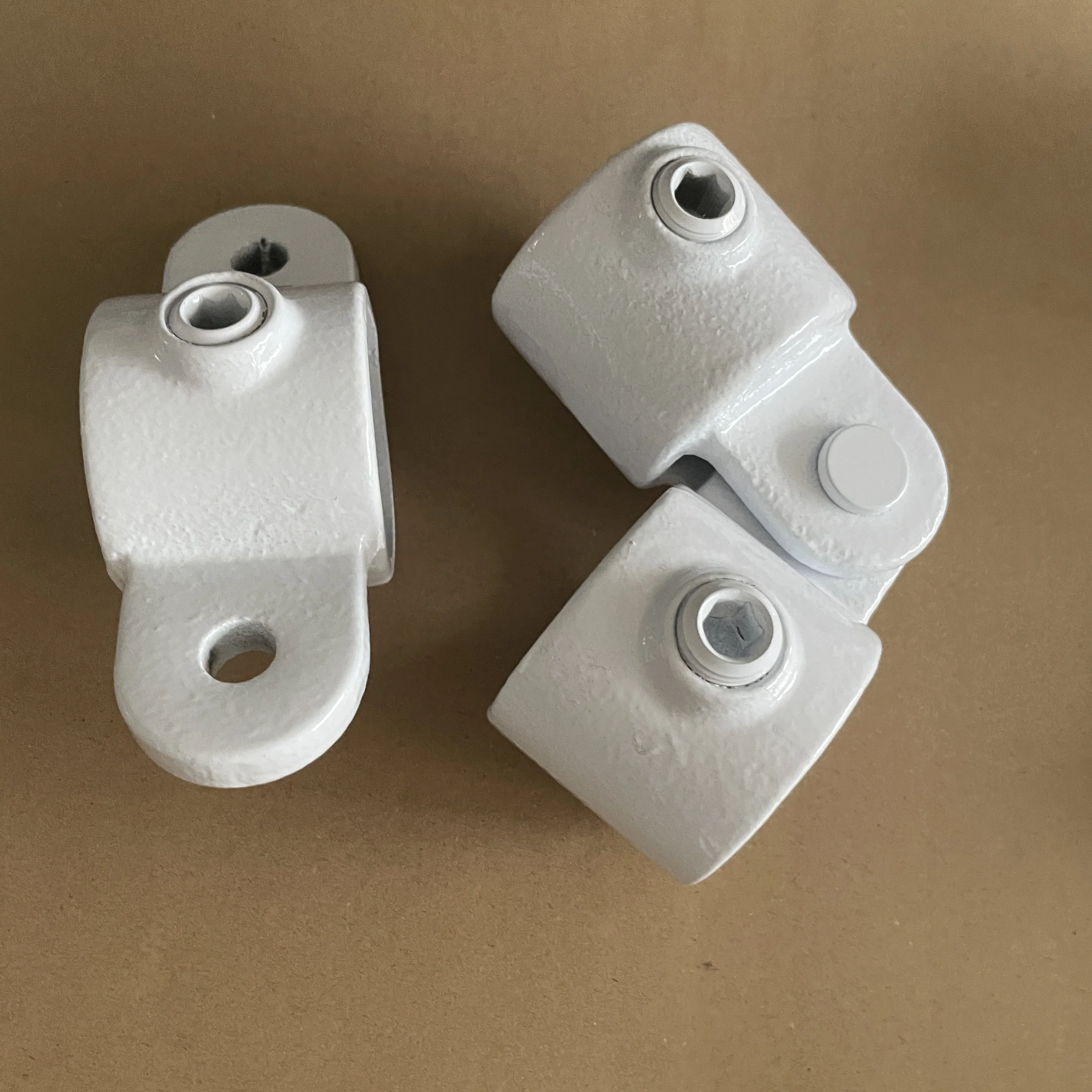 42.4 mm stable Steel pipe connectors Singe Swivel Combination key clamp for fastenings