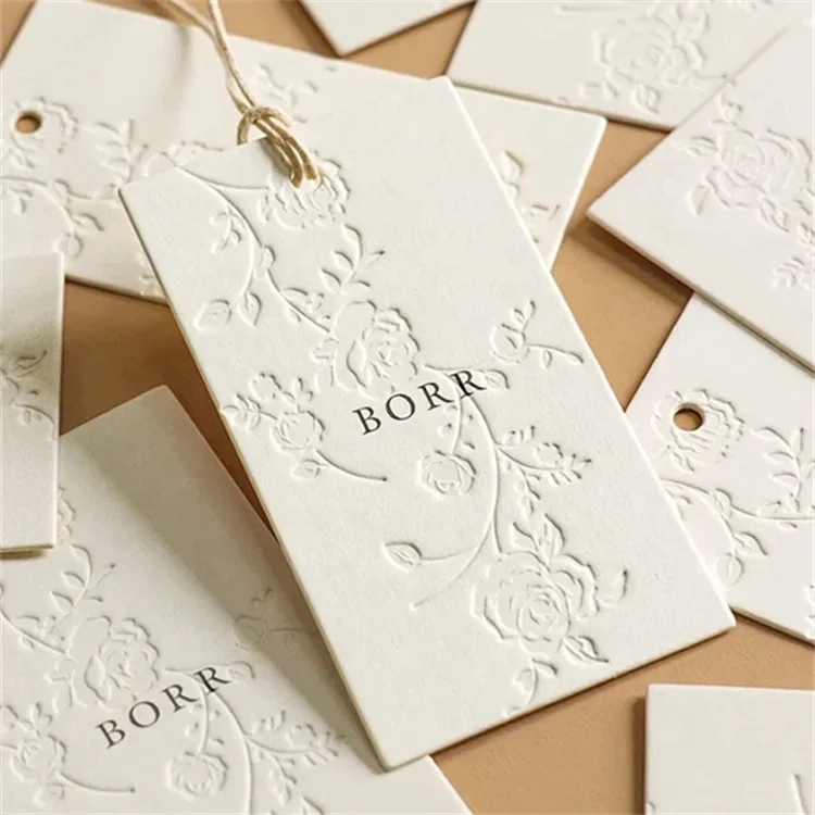 Custom Luxury Logo Recycled Swing Vanilla Paper Hang Tag Logo Text Tags Clothing Swing Tag Natural Hangtags For Handmade Items