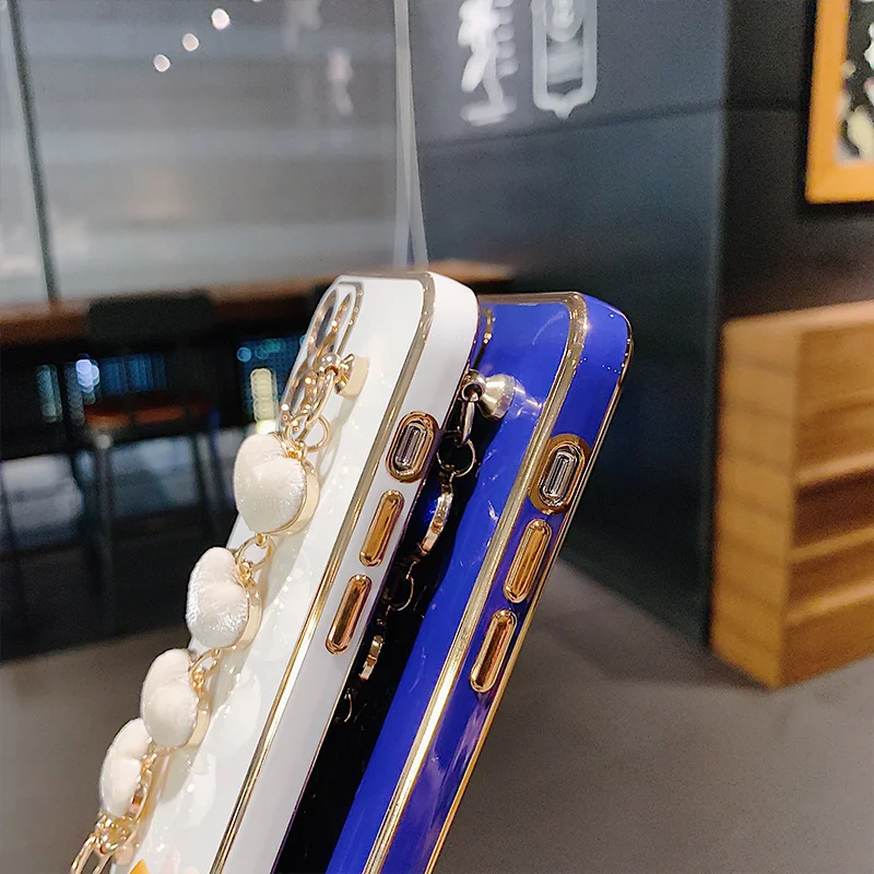 Luxury Electroplated Phone Case With Heart Wrist Strap for iPhone 14 13 12 11 Max Pro XS XR X 7 8 Plating TPU Girls Cover Case