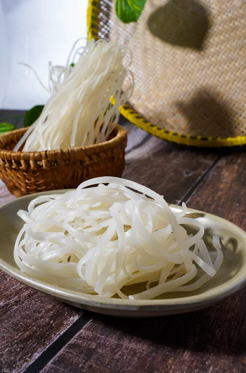Whosale in bulk 100% Natual From Vietnam Vermicelli /Rice Vermicelli Noodles/Rice Stick 300gram