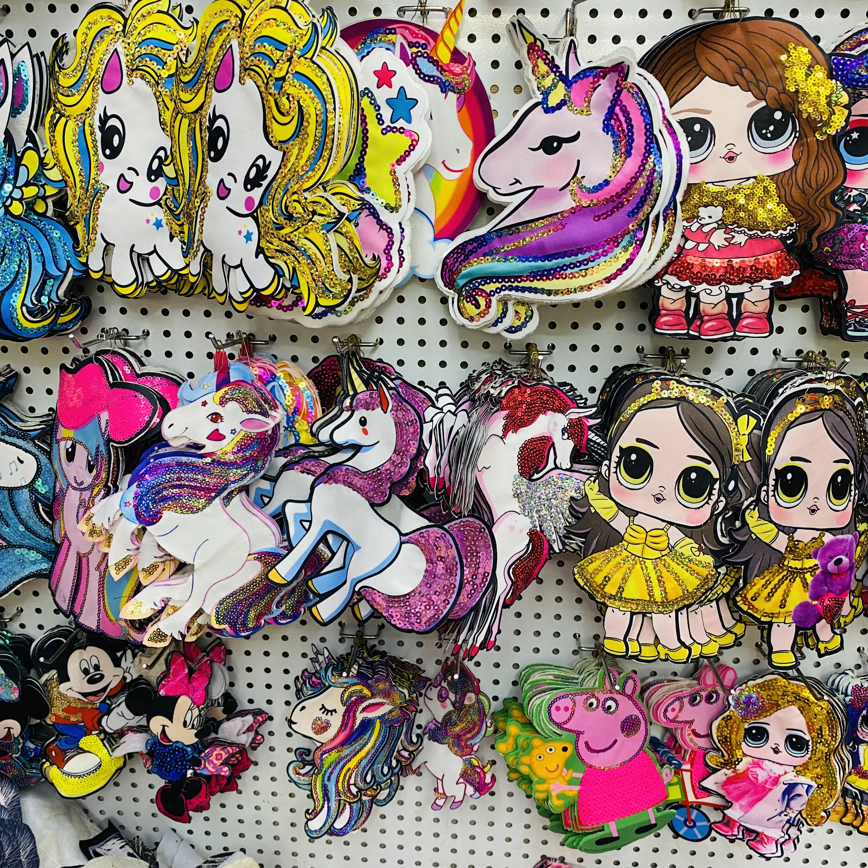 Sequins Embroidered Cloth Sticker Patch  Fashion Sequins Computer Embroidery patch