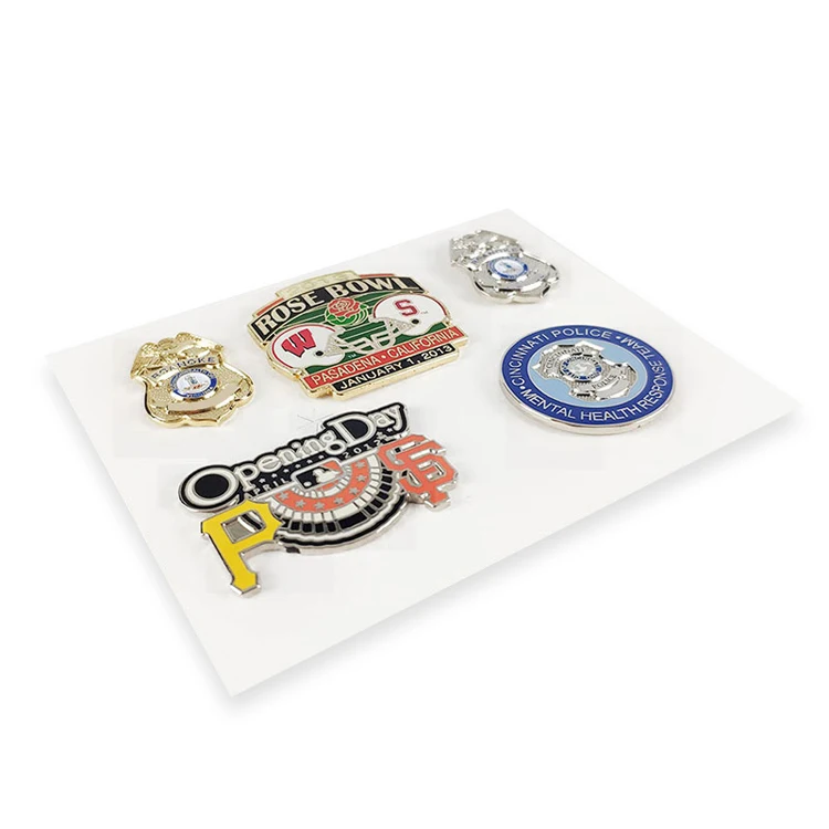 Hard Enamel manufacturer design Zinc alloy gold and silver metal customized world commemorative lapel pin