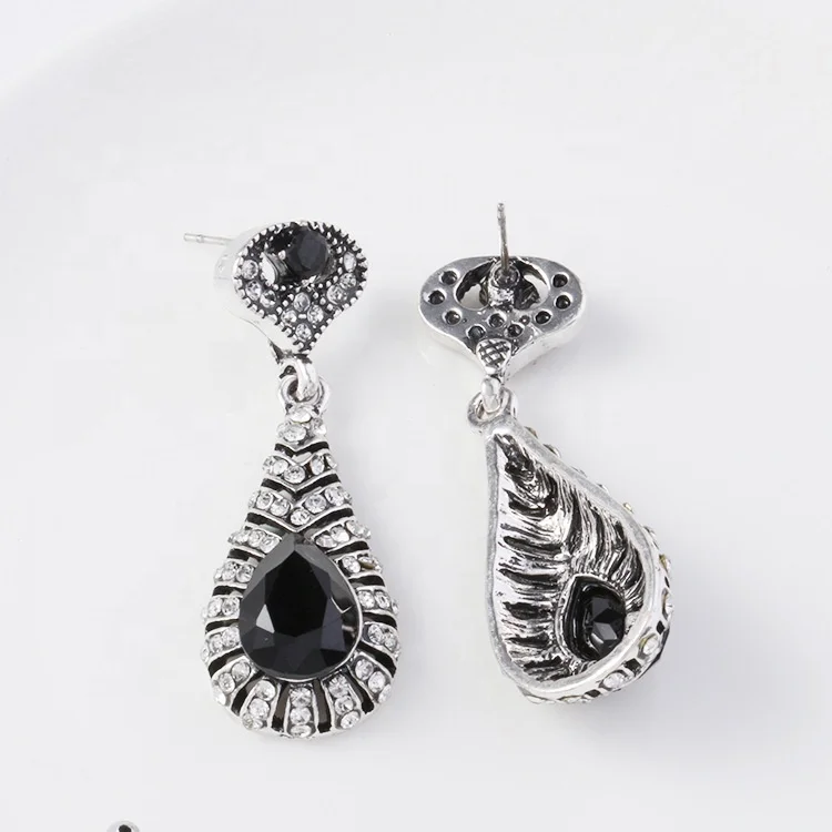 2020 Fashion Bridal Vintage Red Crystal Teardrop Clip On Earrings Non Pierced Long Dangle for Women Girls