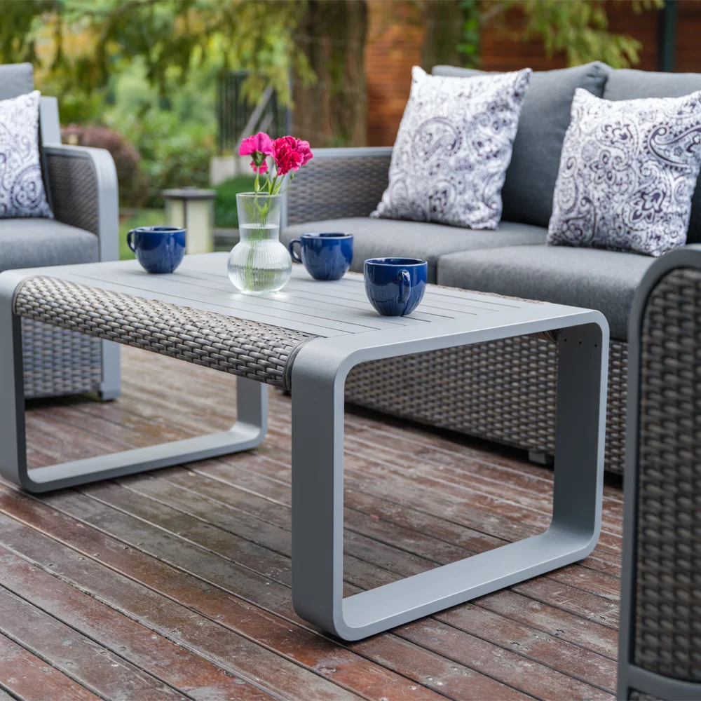 2024 New Arrival Modern garden patio luxury outdoor furniture rattan garden sofa set
