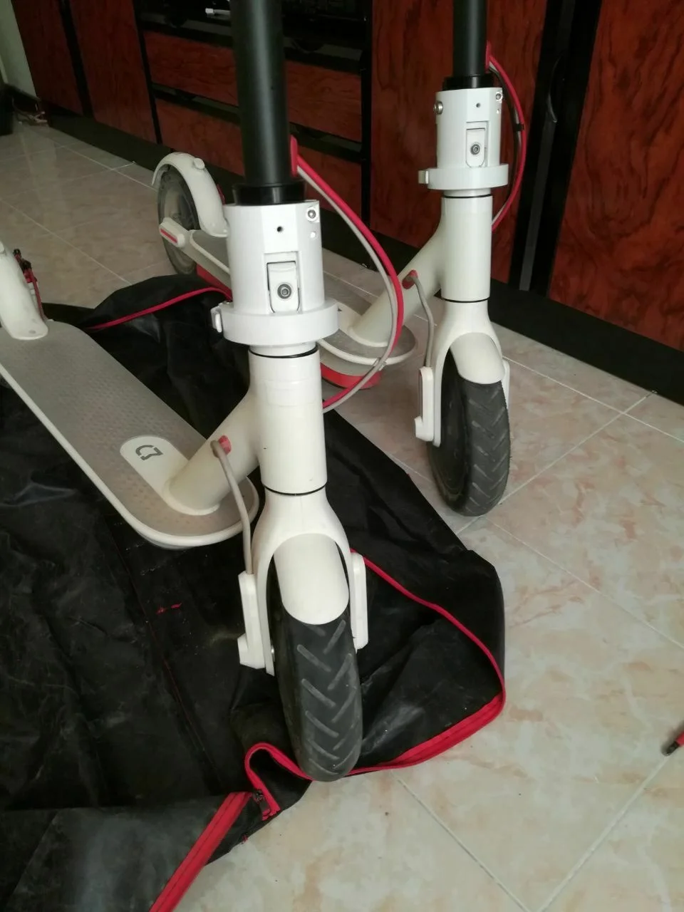 IAI Mechatronics Metal Folding Fixer Holder Pole Base for Xiaomi E Scooter Accessories  M365/ Pro