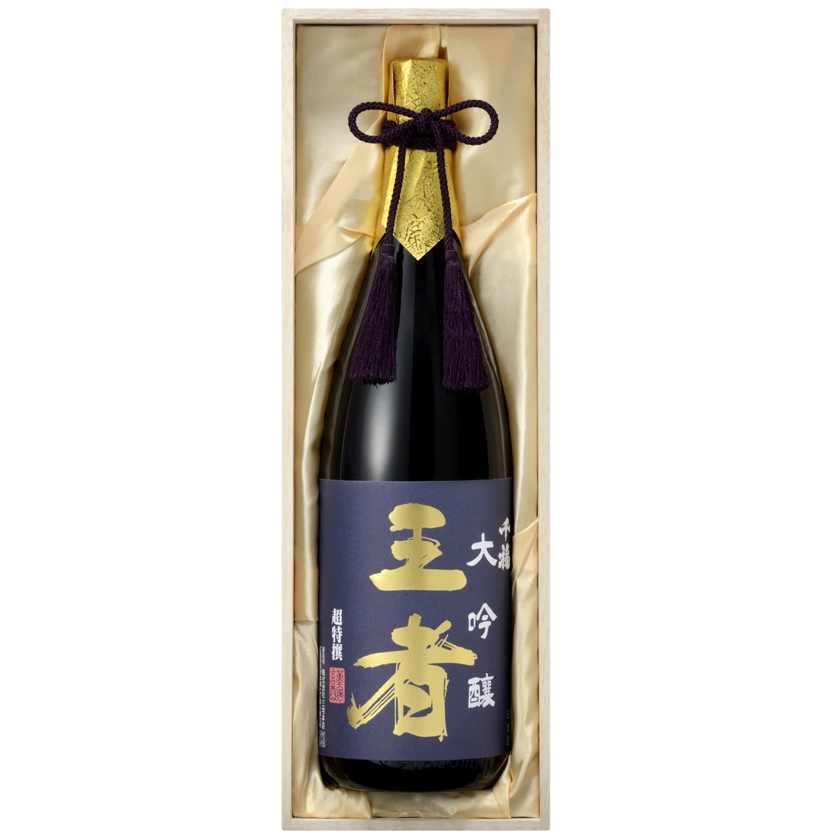 Japan smooth water mouthfeel small bottles wine with unique design