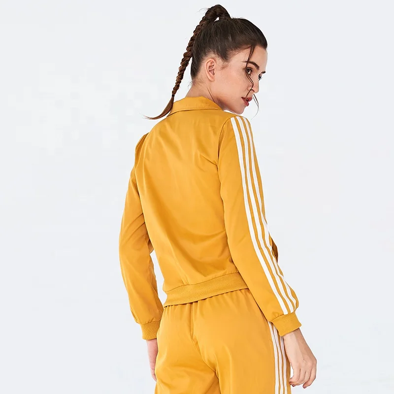 Wholesale Privete Label Fitness Yoga Wear Workout Clothes For Woman Sports Jacket Full Zip Running Track Jacket