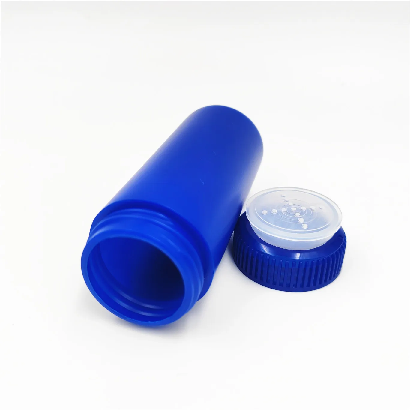 60ml Black White Blue Color Plastic Bottle With Sifter And Cap Dry Powder Dispenser Bottle 2oz Plastic Baby Talcum Powder Bottle