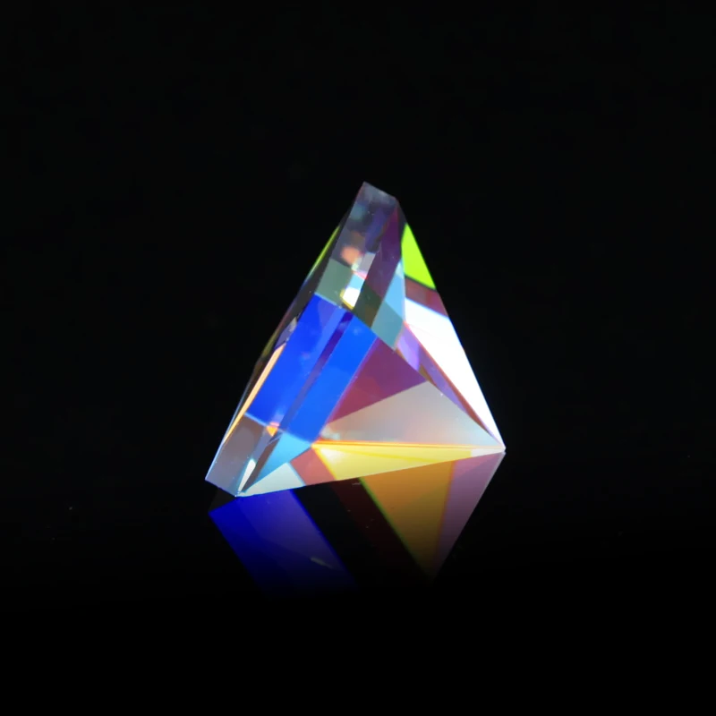 Surface Quality 40/20 Pyramid Prisms Factory Provide Crystal China Crystal Diamond Feng Shui Home Decoration Pyramid Prism Jlgd