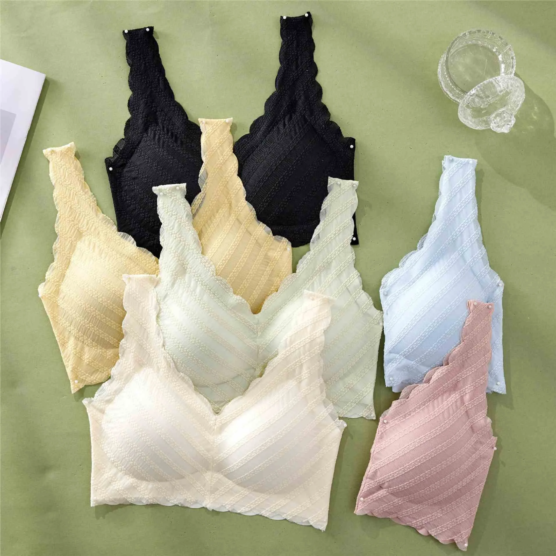 High Texture vest style bubble pattern lace beautiful back push up comfort anti-sagging nude feel traceless lace underwear