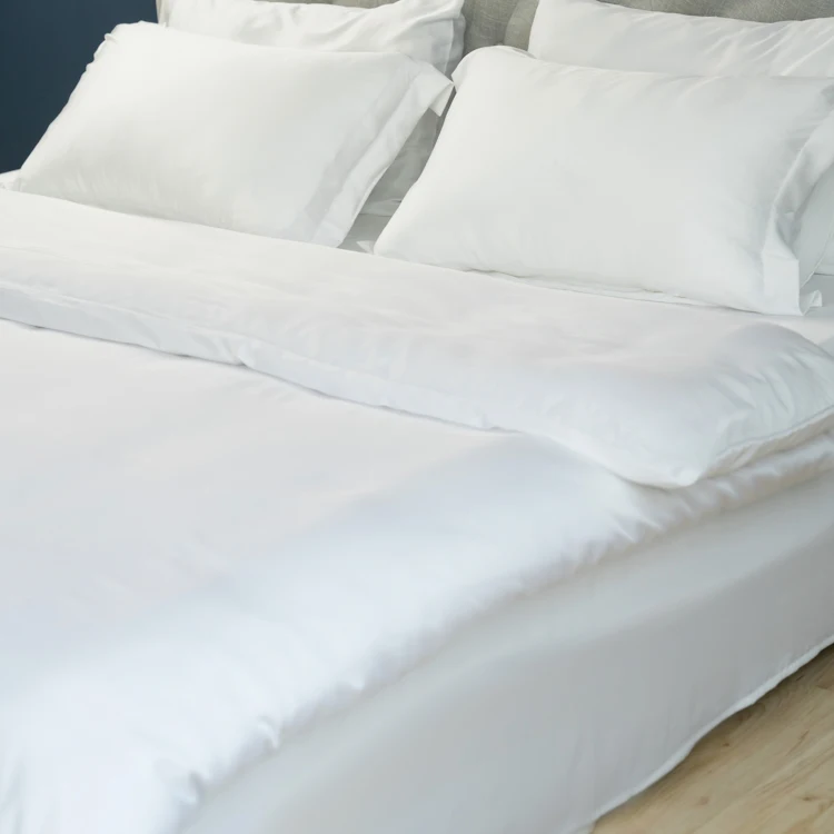 100% Natural Bamboo Sheets  Bed Skirts Silky Soft Touch Hypoallergenic Cool and Breathable 4 Piece Hotel Luxury Sheets Set