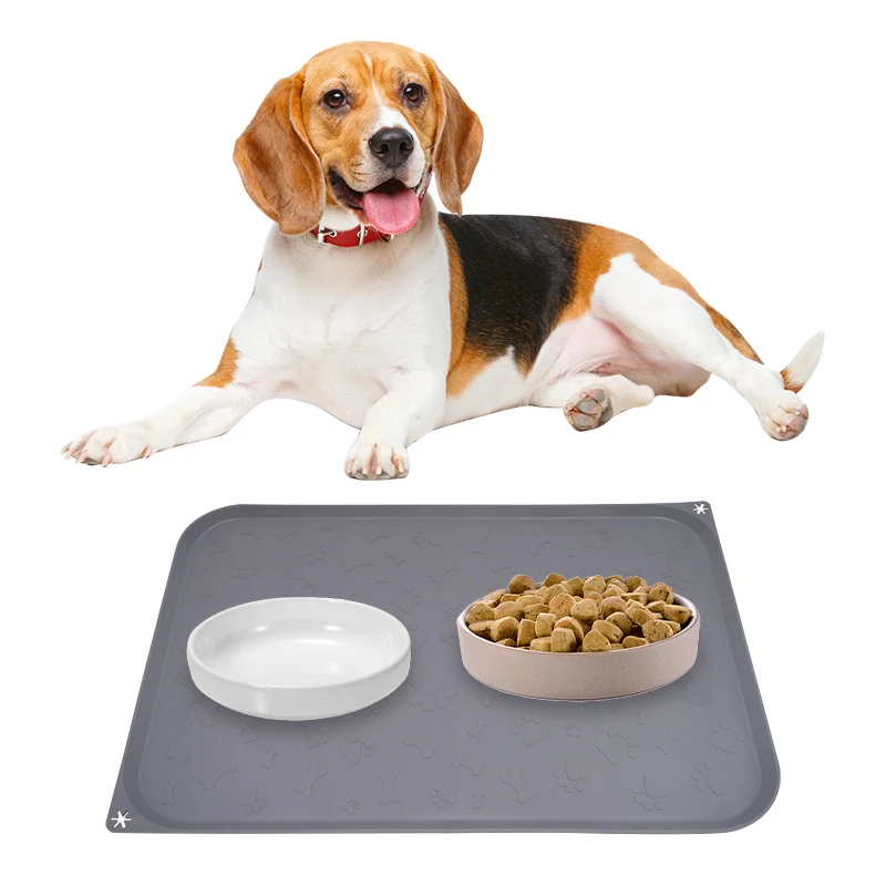Custom Silicone Solid Color Waterproof Eco-Friendly Suction Cup Splashproof Slippery Waterproof Food Mat Pet Feeding Mat