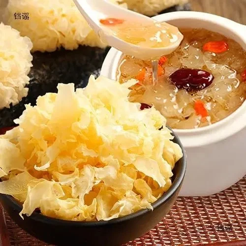 China Edible Mushrooms Wholesale Tremella Fuciformis Silvery Fungi Dried White Fungus For Food