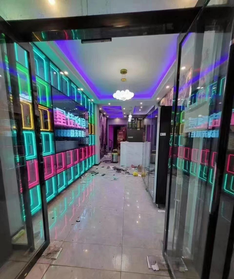 new advertising light boxes 3d hologram fan infinity led mirrors