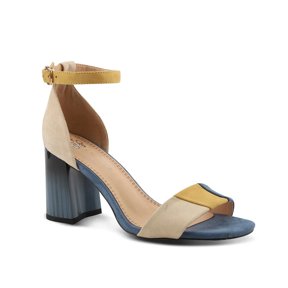 Модные замшевые босоножки; Новинка; Универсальные женские босоножки на толстом каблуке средней высоты с ремешком и пряжкой