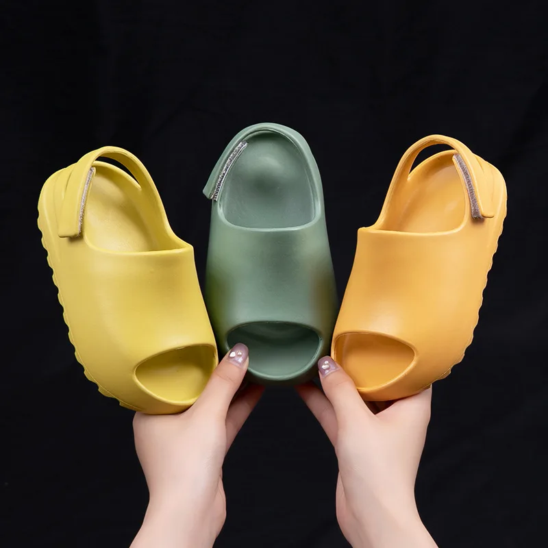 Сандалии Yeezy Детские с кокосовым узором, мягкие пляжные тапочки для мальчиков и девочек, для родителей и детей, летняя обувь