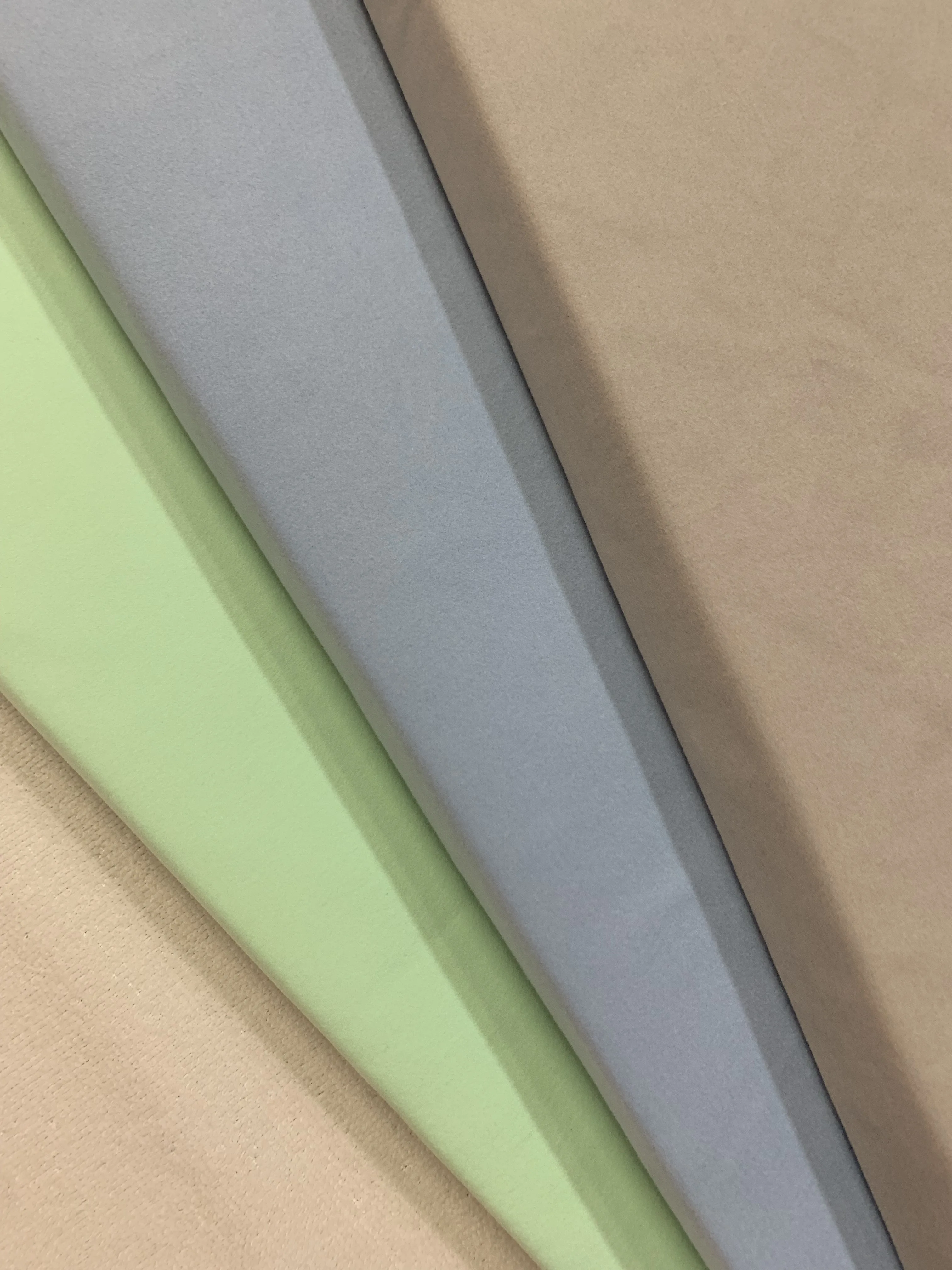 Good Quality Plain Softness Dyed Polyester Household Weaving Towel Microfiber Suede Fabric