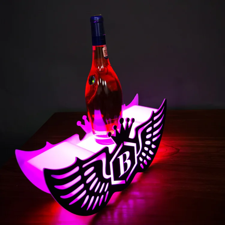 LED bottle display (101)