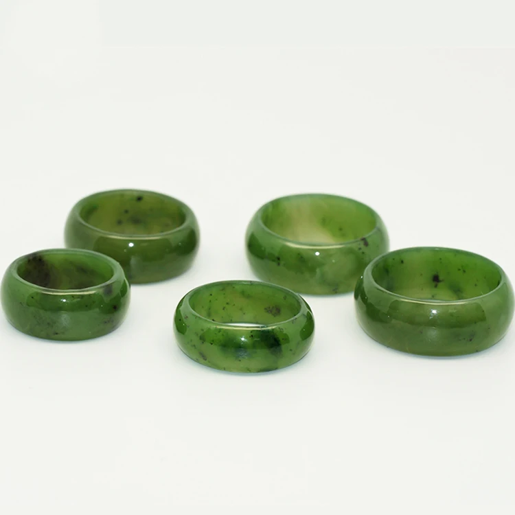 rings jewelry women natural gemstone wholesale green jade ring fashion design jade band ring