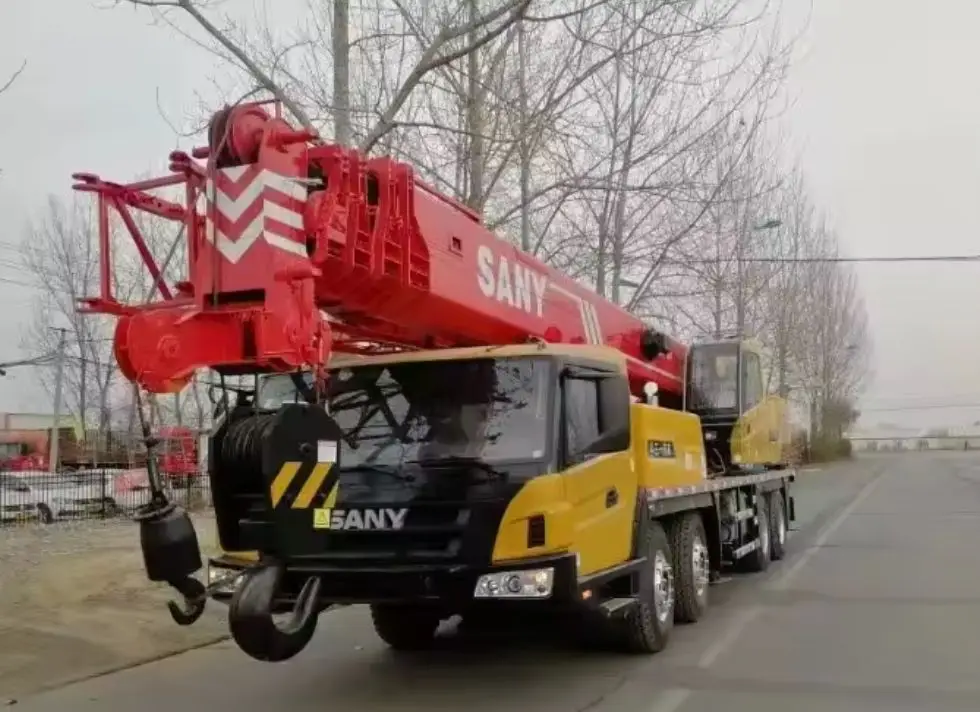 Хорошая цена распродажа 50 тонн Подержанный автокран Sany Stc500 гидравлический мобильный кран
