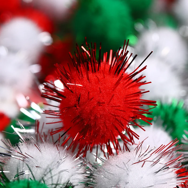 2022 Christmas PomPoms Glitter Fluffy Pompoms Balls for DIY Craft School Craft Project Decorations Red Green White
