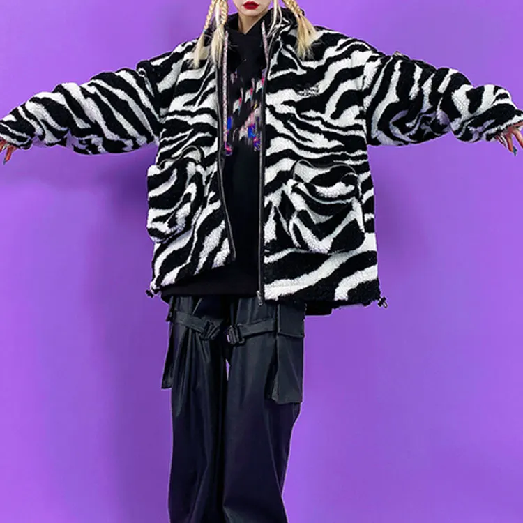 Top Fashion Hip Hop Winter Loose Lamb Hair Warm Zebra Print With PU Wrist Bag Street Couple Thick Coat Women Jackets and Coats
