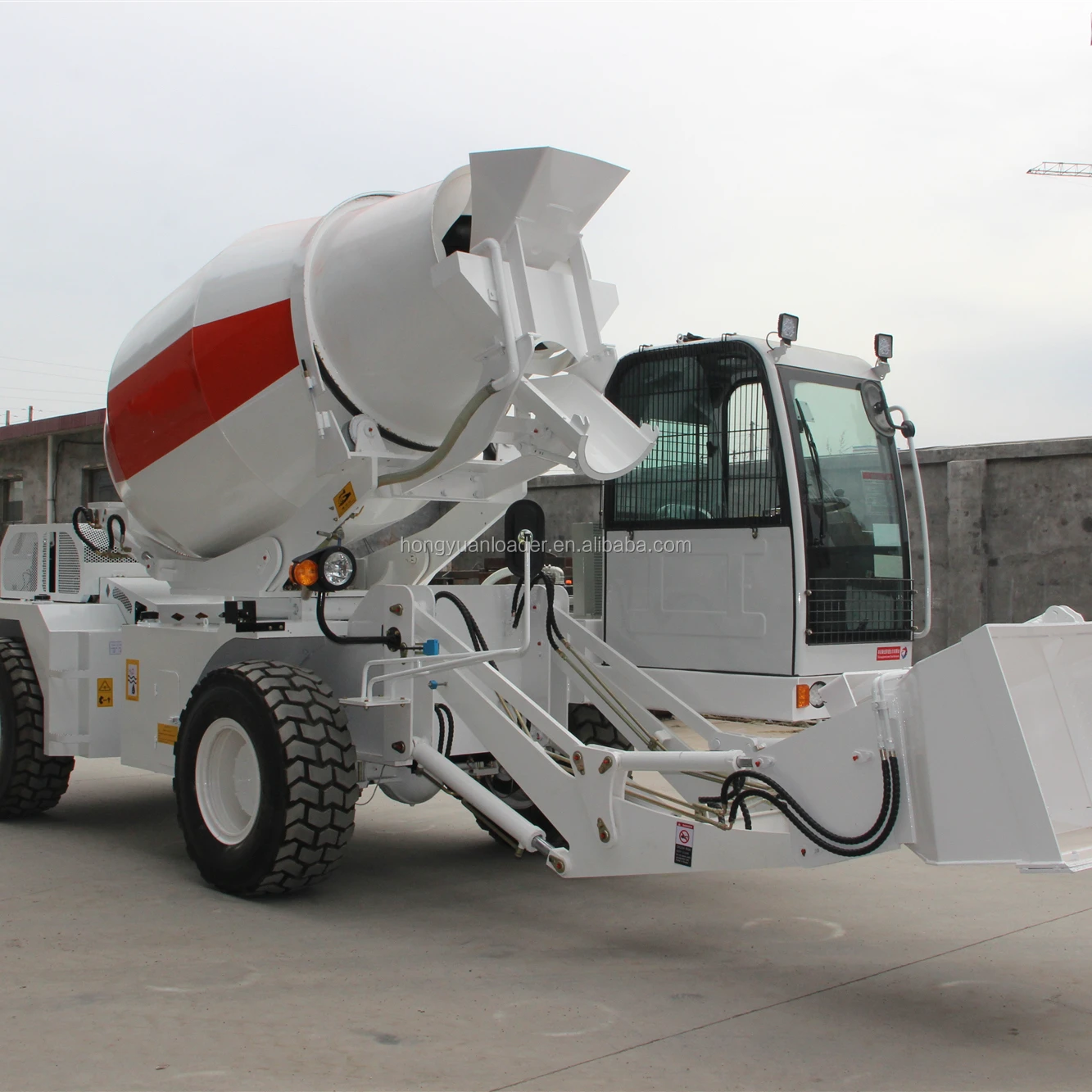 HY3500 self loading concrete mixer for sale 3.5cbm
