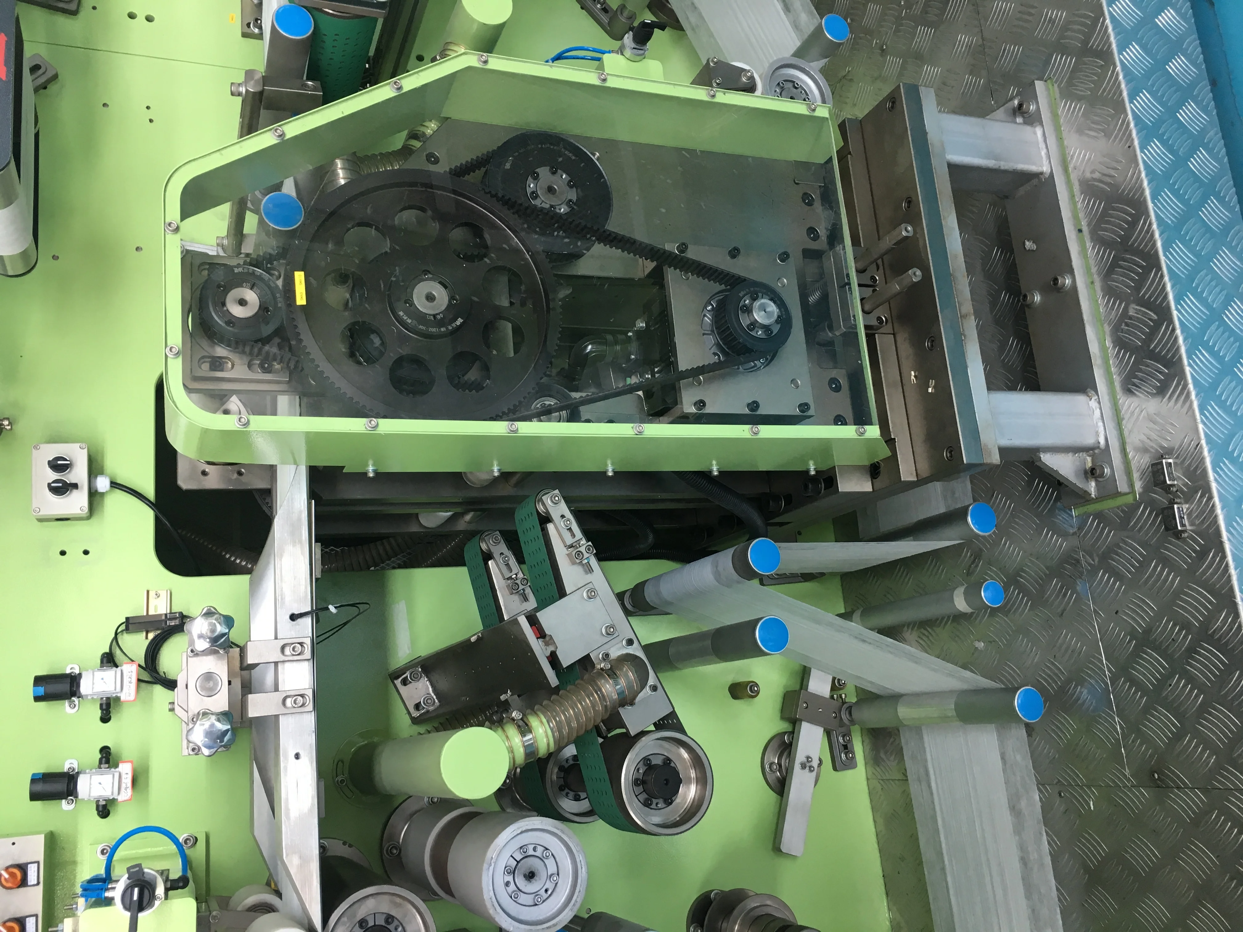 Made in Quanzhou manufacturer making machine for baby diapers in India
