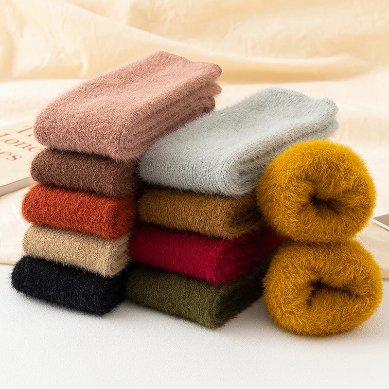 Wholesale winter crew socks fuzzy solid color women furry thick warm socks
