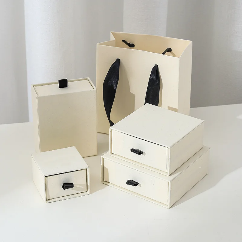 2024 Custom Logo Luxury Slide Out Box Foldable Kraft Cardboard Jewelry Gift Box Necklace Rectangular