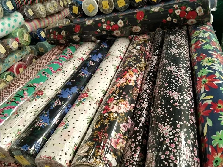China hot selling ready stocks lot rayon woven printed fabric floral printed 100% viscose printing with cheap price