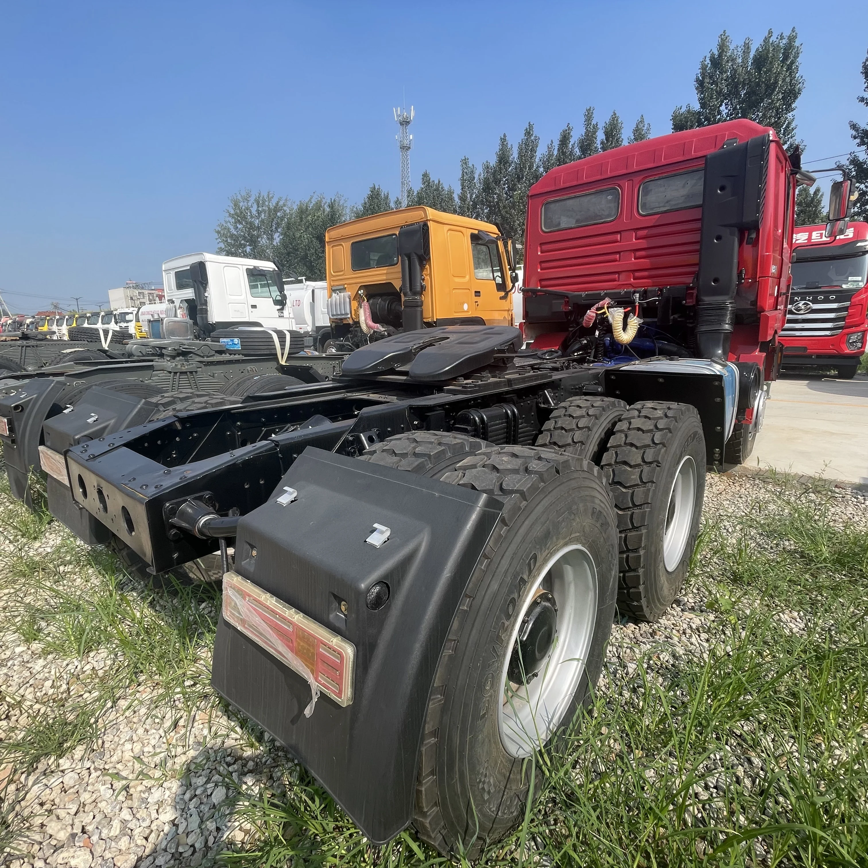 Высокое качество б/у Shacman Delong F3000 дизельные 430 лошадиных сил 6 х4 тракторы дешево