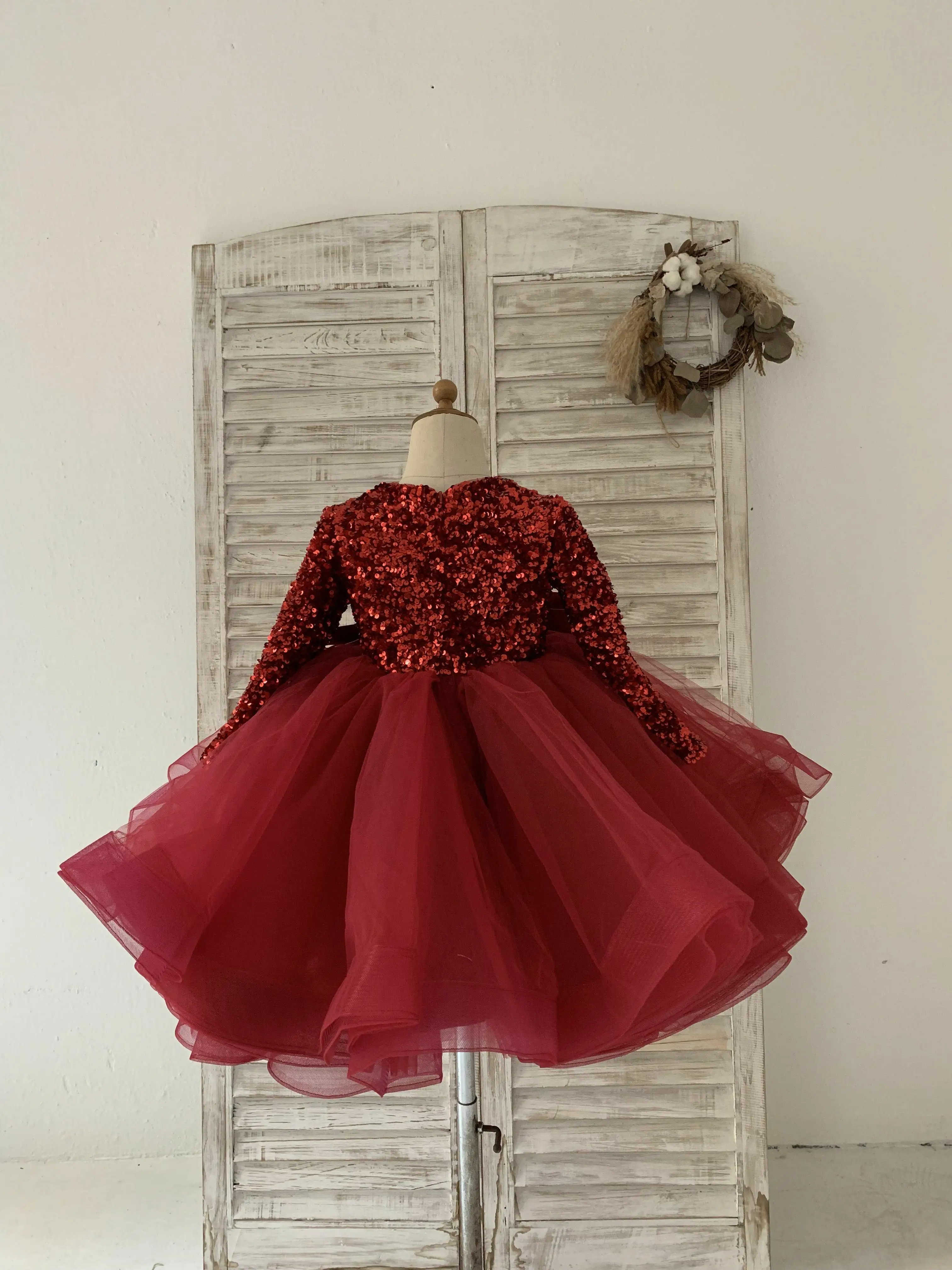Long Sleeves Sequin Tulle Wedding Flower Girl Dress Kids Party Dress TUTU Dress with Horsehair
