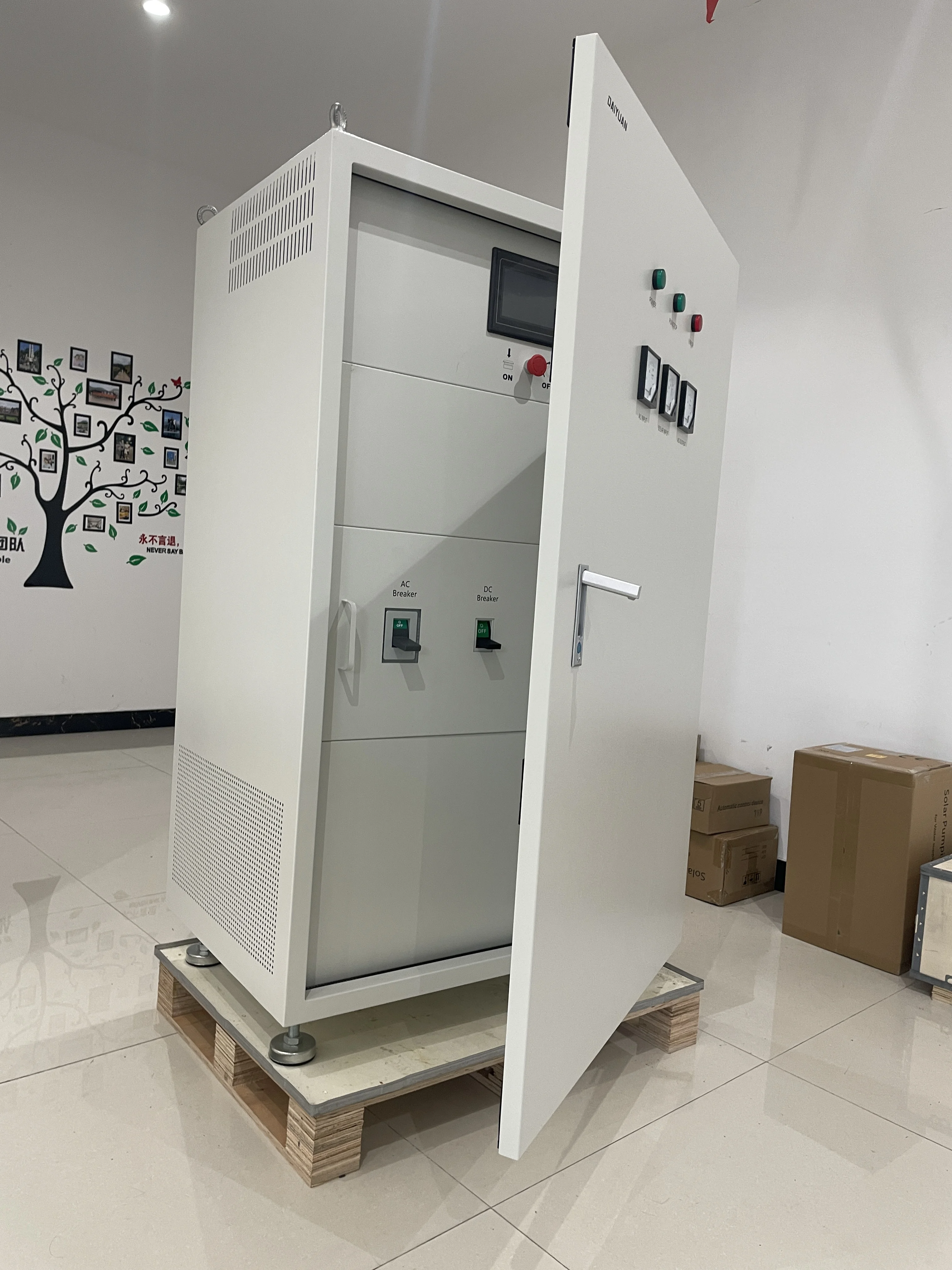 3 Phase Solar power Design 100KW Solar Pump Inverter for agricultural